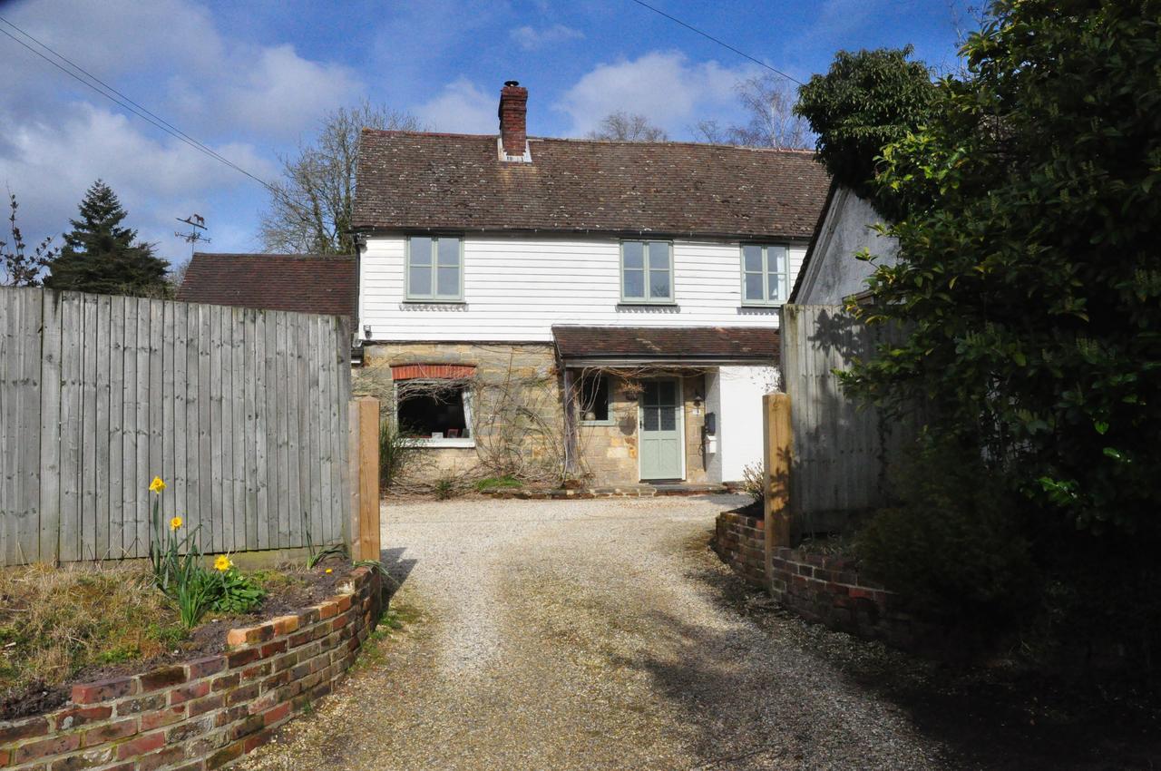 Little Tidebrook Farm Bed and Breakfast Wadhurst Buitenkant foto